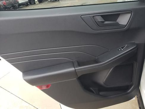 Used 2023 Ford Escape Active w/ Tech Pack #1 AWD/4WD image 15