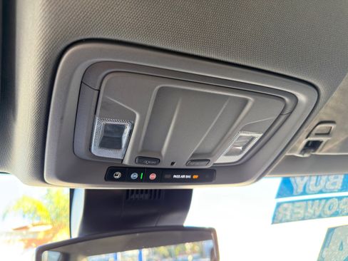 Used 2024 GMC Sierra 1500 SLT image 38