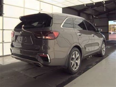 Used 2020 Kia Sorento SX image 2