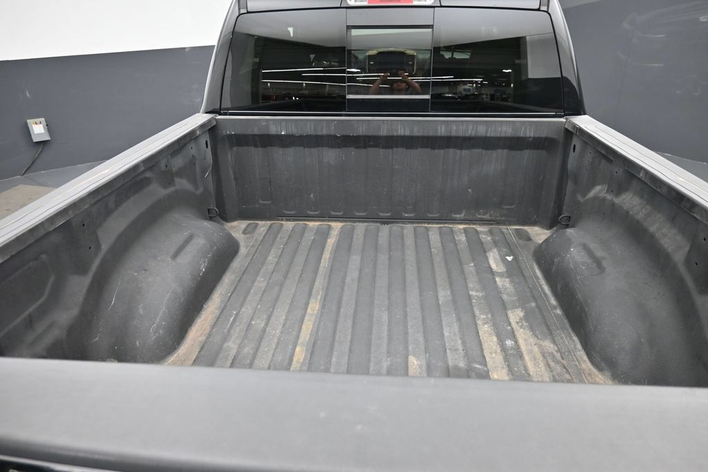 Used 2019 RAM 1500 Limited AWD/4WD image 11
