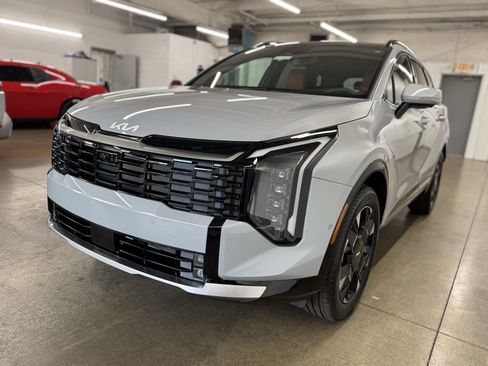 New 2026 Kia Sportage SX image 5