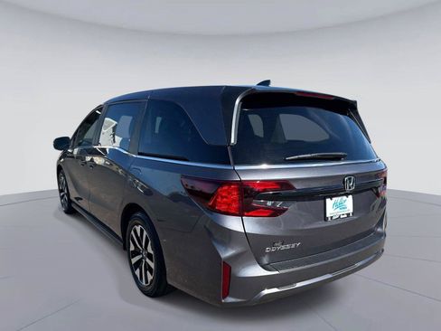 Certified 2025 Honda Odyssey EX-L image 6