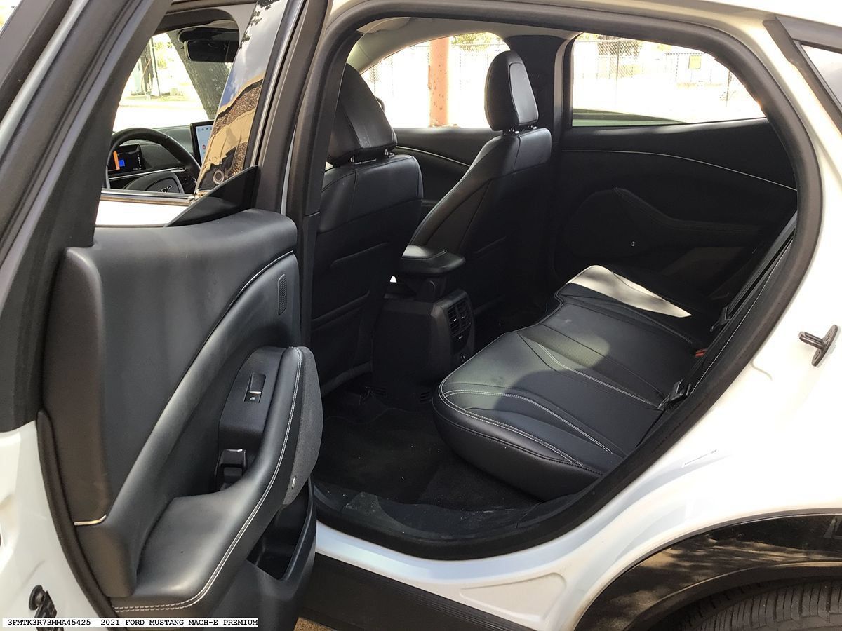 Used 2021 Ford Mustang Mach-E Premium RWD image 9