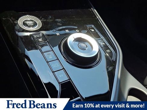 New 2025 Kia Niro EX w/ EX Cold Weather Package image 10