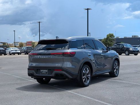 Used 2025 INFINITI QX60 Luxe w/ Vision Package FWD image 7