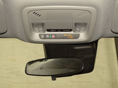 Used 2023 Chevrolet Malibu LT FWD image 25