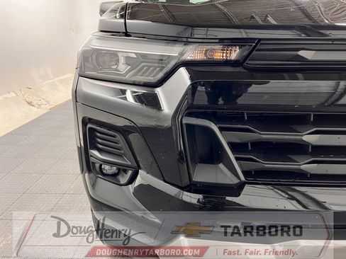 Used 2024 Chevrolet Colorado Z71 w/ Z71 Convenience Package 2 AWD/4WD image 11