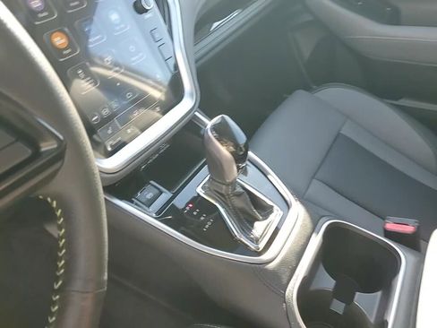 Certified 2025 Subaru Outback Onyx Edition XT image 25