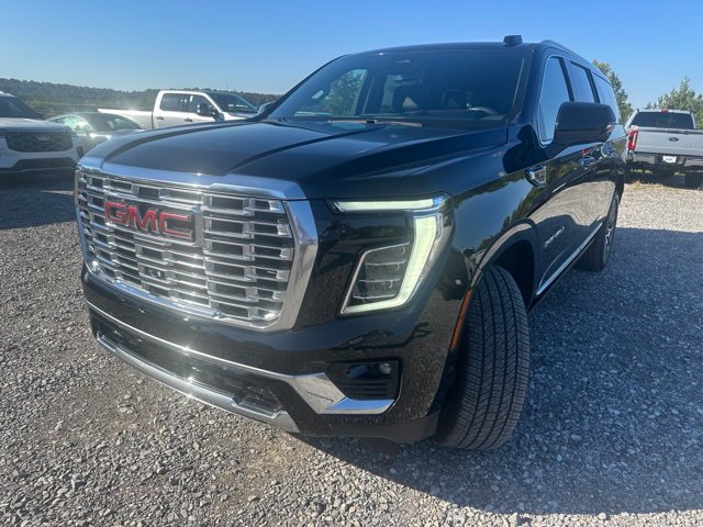 Used 2026 GMC Yukon XL Denali w/ Sun & Power Step Package RWD image 1