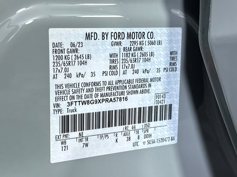 Used 2023 Ford Maverick Tremor w/ Tremor Off-Road Package AWD/4WD image 29