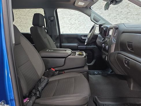 Used 2022 Chevrolet Silverado 1500 Custom image 11