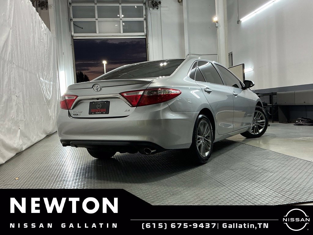 Used 2017 Toyota Camry SE FWD image 21