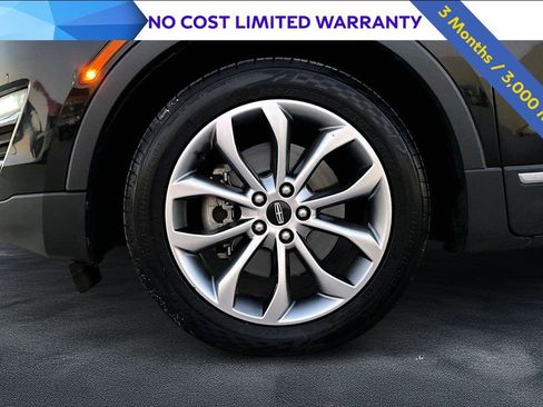 Used 2019 Lincoln MKC Select image 9