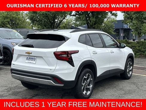 Certified 2025 Chevrolet Trax LT w/ LT Convenience Package FWD image 2