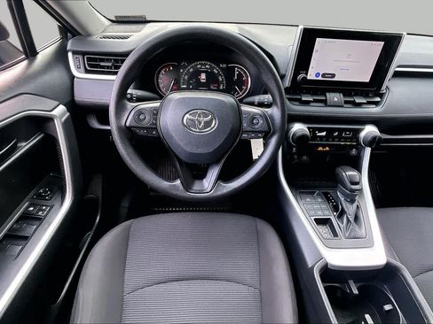 Used 2024 Toyota RAV4 LE AWD/4WD image 6