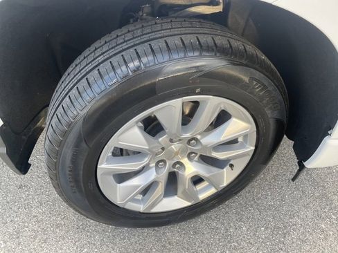 Used 2022 Chevrolet Silverado 1500 Custom image 22