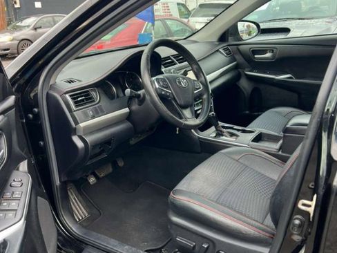 Used 2015 Toyota Camry SE image 15