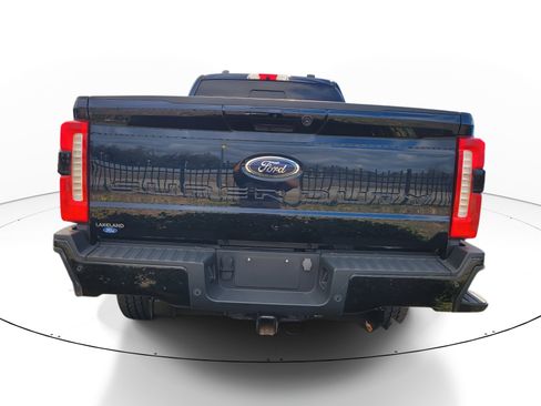 Used 2024 Ford F250 XLT w/ XLT Premium Package image 5