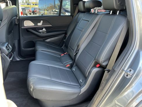Certified 2023 Mercedes-Benz GLS 450 4MATIC image 23