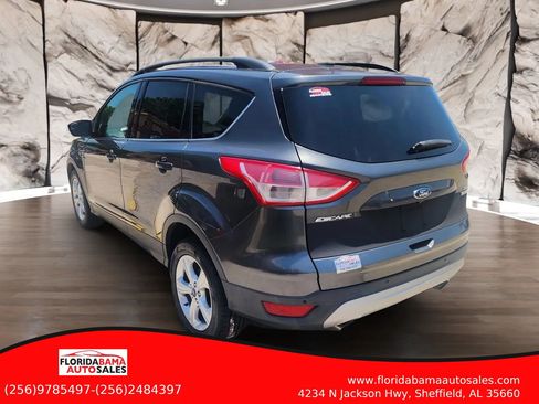 Used 2016 Ford Escape SE w/ Equipment Group 201A FWD image 7