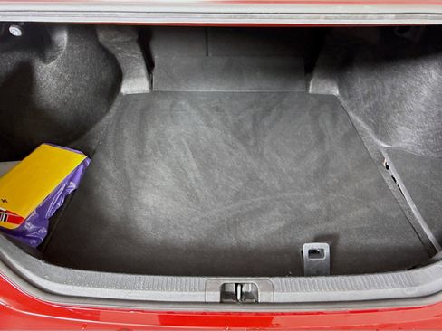 Used 2025 Toyota Camry LE image 32