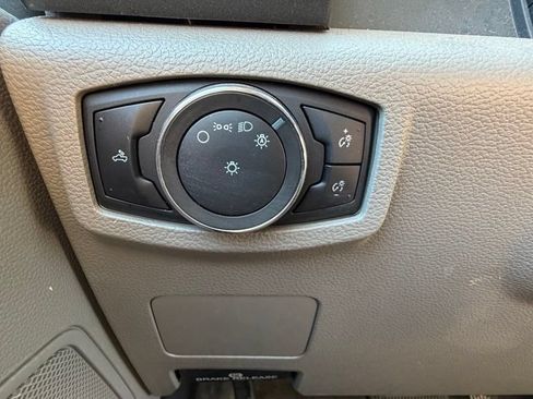 Used 2022 Ford F350 XL w/ Power Equipment Group AWD/4WD image 16