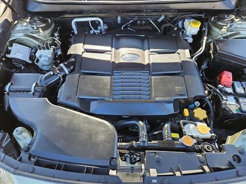 Used 2018 Subaru Outback 3.6R Touring image 22