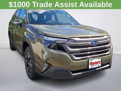 New 2026 Subaru Forester Premium AWD/4WD image 1