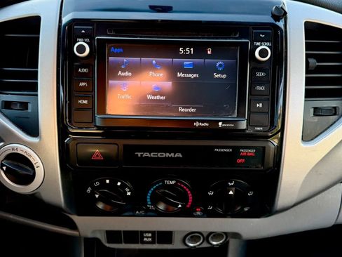 Used 2015 Toyota Tacoma 4x4 Access Cab w/ SR5 Package image 14