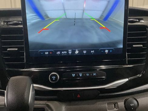 Used 2024 Ford Transit 350 XLT image 18