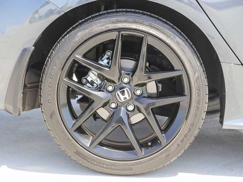 Used 2024 Honda Civic Sport image 13