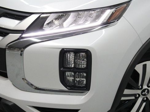 New 2026 Mitsubishi Outlander Sport ES image 2