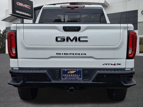 Used 2026 GMC Sierra 1500 AT4X w/ LPO, Black Badging Package AWD/4WD image 25