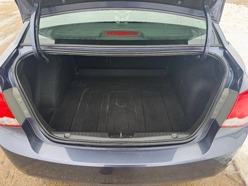 Used 2013 Chevrolet Cruze LT w/ Technology Package image 10