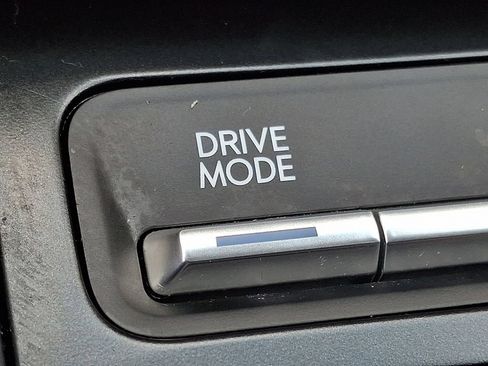 Used 2025 Hyundai Sonata SEL FWD image 25