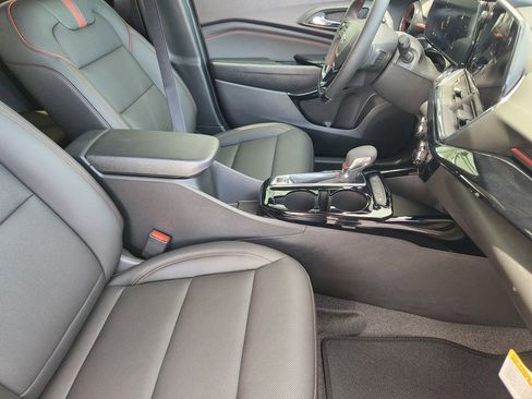 New 2026 Chevrolet Trax RS w/ Driver Confidence Package FWD image 10