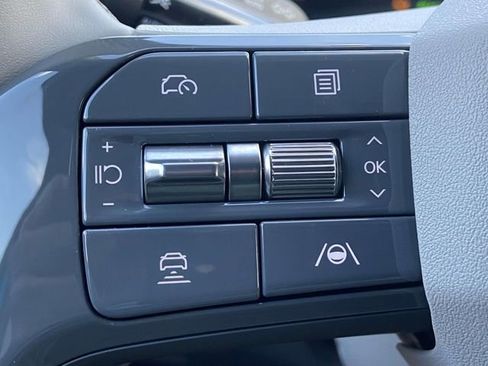 New 2026 Kia EV9 Wind image 16