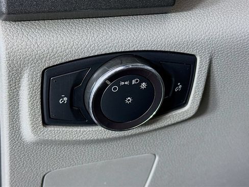 Used 2018 Ford F550 4x4 Crew Cab Super Duty image 10