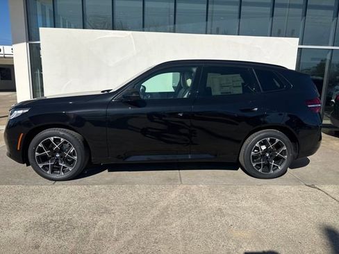 New 2026 BMW X3 xDrive30 w/ Premium Package image 2