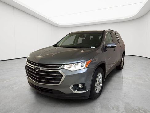 Used 2020 Chevrolet Traverse LT FWD image 28