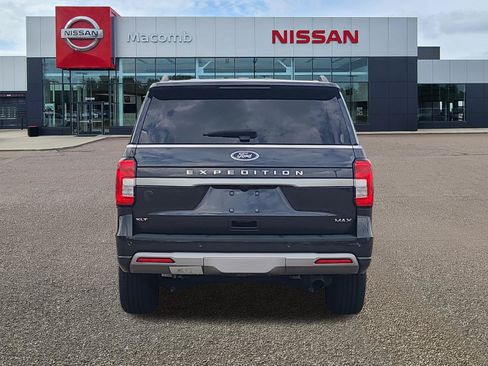Used 2024 Ford Expedition Max XLT AWD/4WD image 6