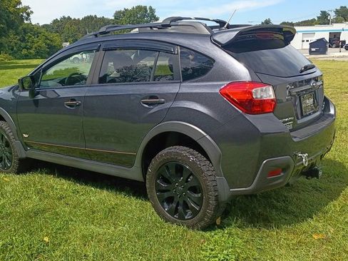 Used 2015 Subaru Crosstrek 2.0i Premium AWD/4WD image 5