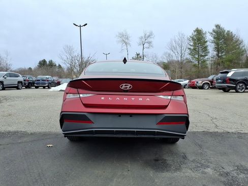 New 2025 Hyundai Elantra Sport w/ Cargo Package image 4