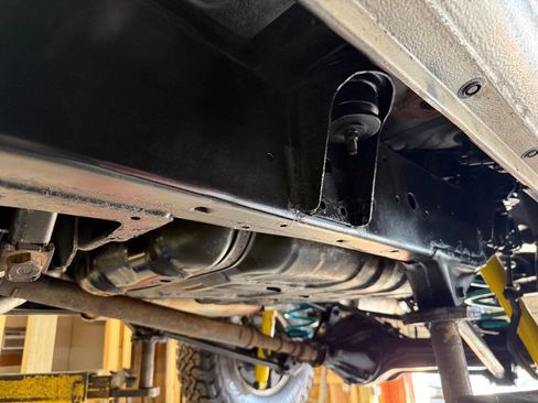 Used 2002 Toyota Land Cruiser image 23