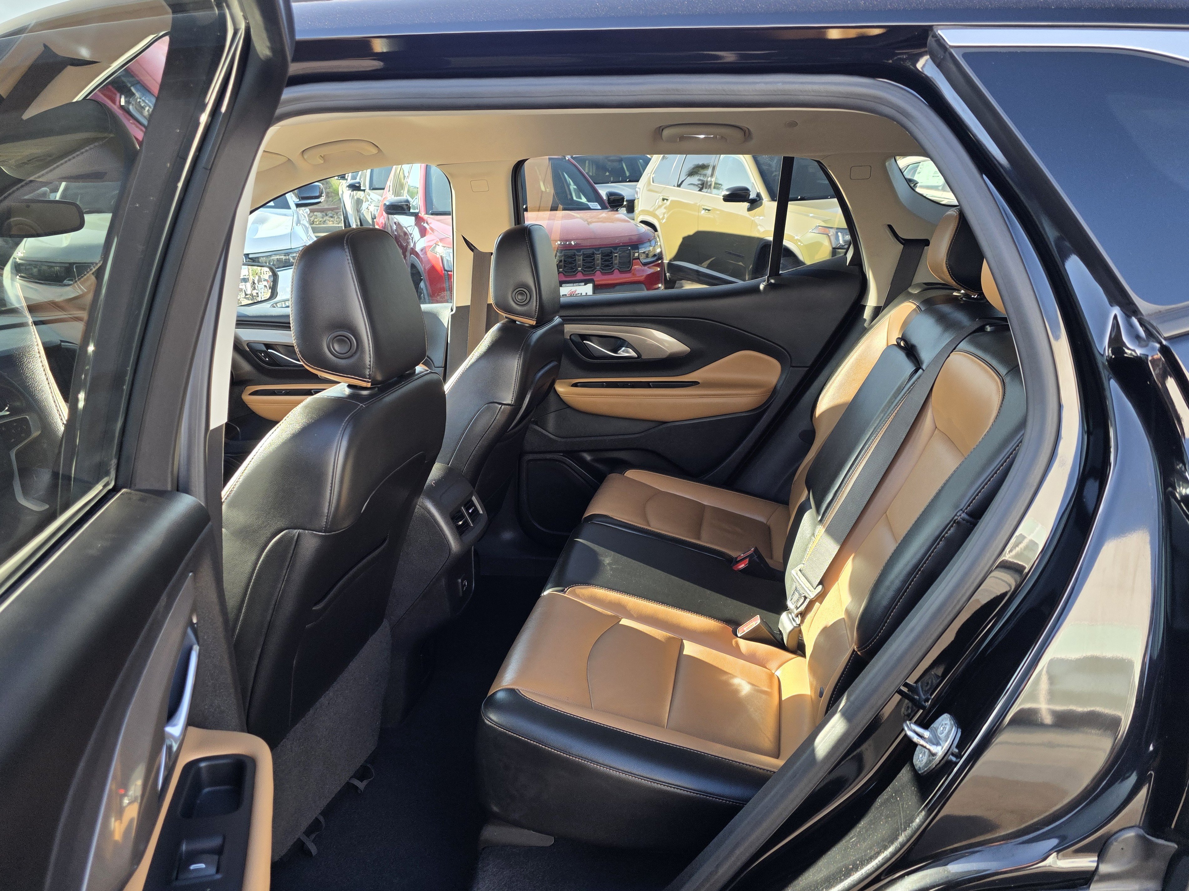 Used 2021 GMC Terrain SLT AWD/4WD image 19