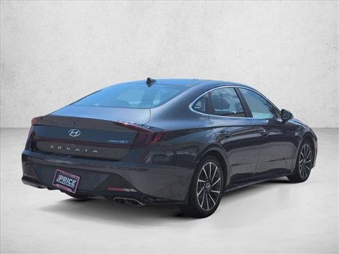 Used 2022 Hyundai Sonata Limited FWD image 13