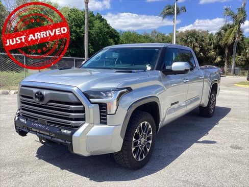 Used 2022 Toyota Tundra Limited image 2