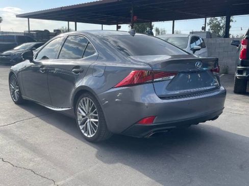 Used 2019 Lexus IS 300 w/ Navigation Package RWD image 5