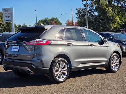 Used 2024 Ford Edge Titanium image 31