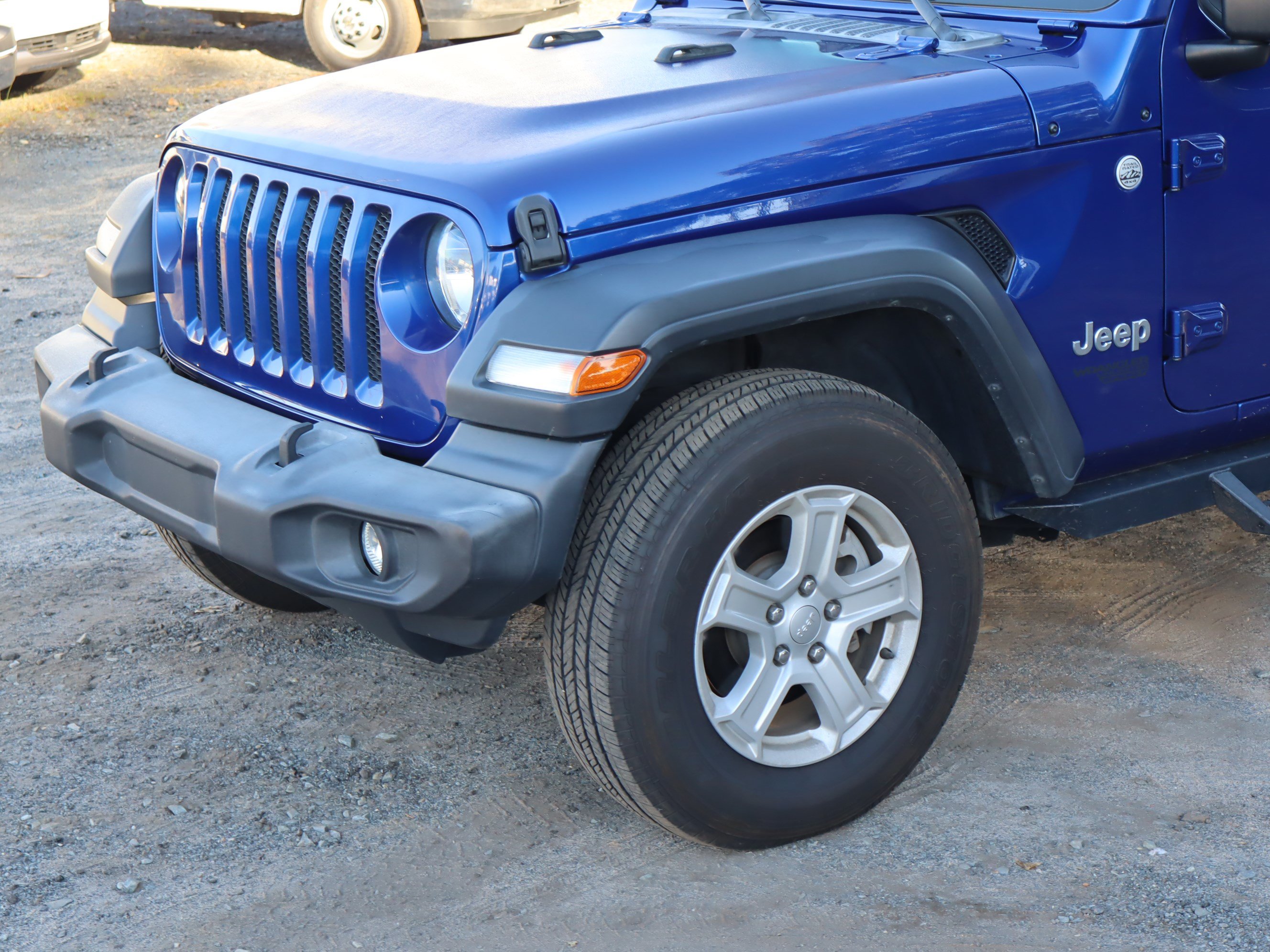 Used 2019 Jeep Wrangler Unlimited Sport S AWD/4WD image 6